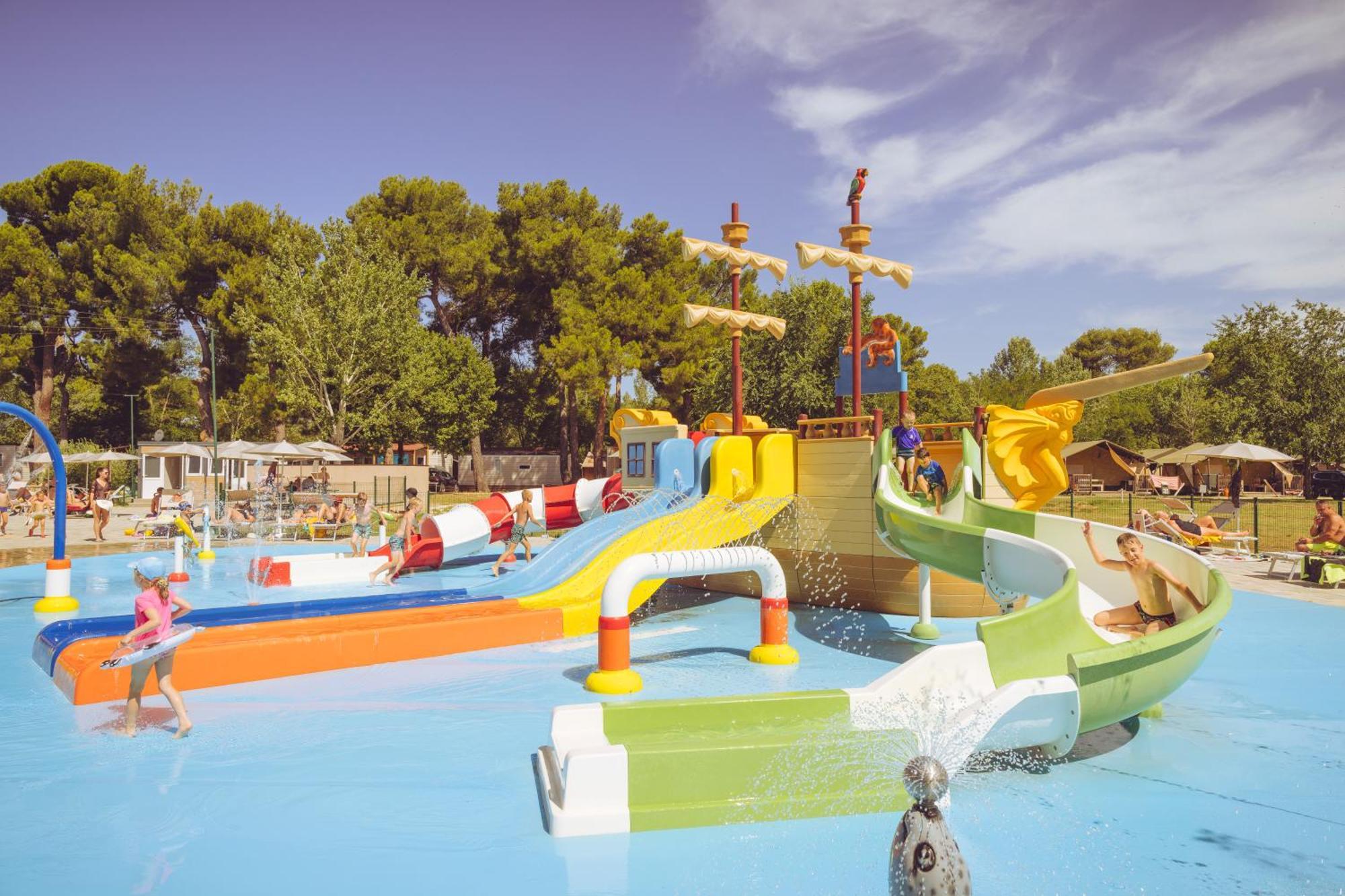 Camping Bi-Village - Roan Valbandon Esterno foto